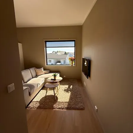 Moderne I Familievennlig Nabolag Apartman