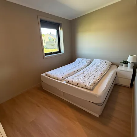 Moderne I Familievennlig Nabolag Апартаменты